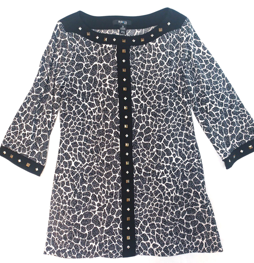 Style & Co Animal Blk Wht Studded Tunic Stretch Top Petite Sz PM Day Night